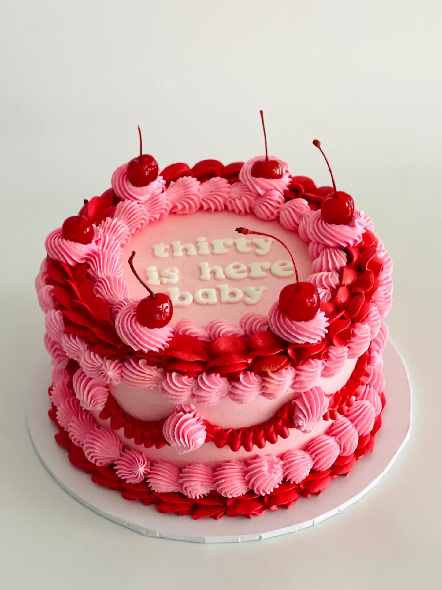 Vintage Retro Cake - Olive