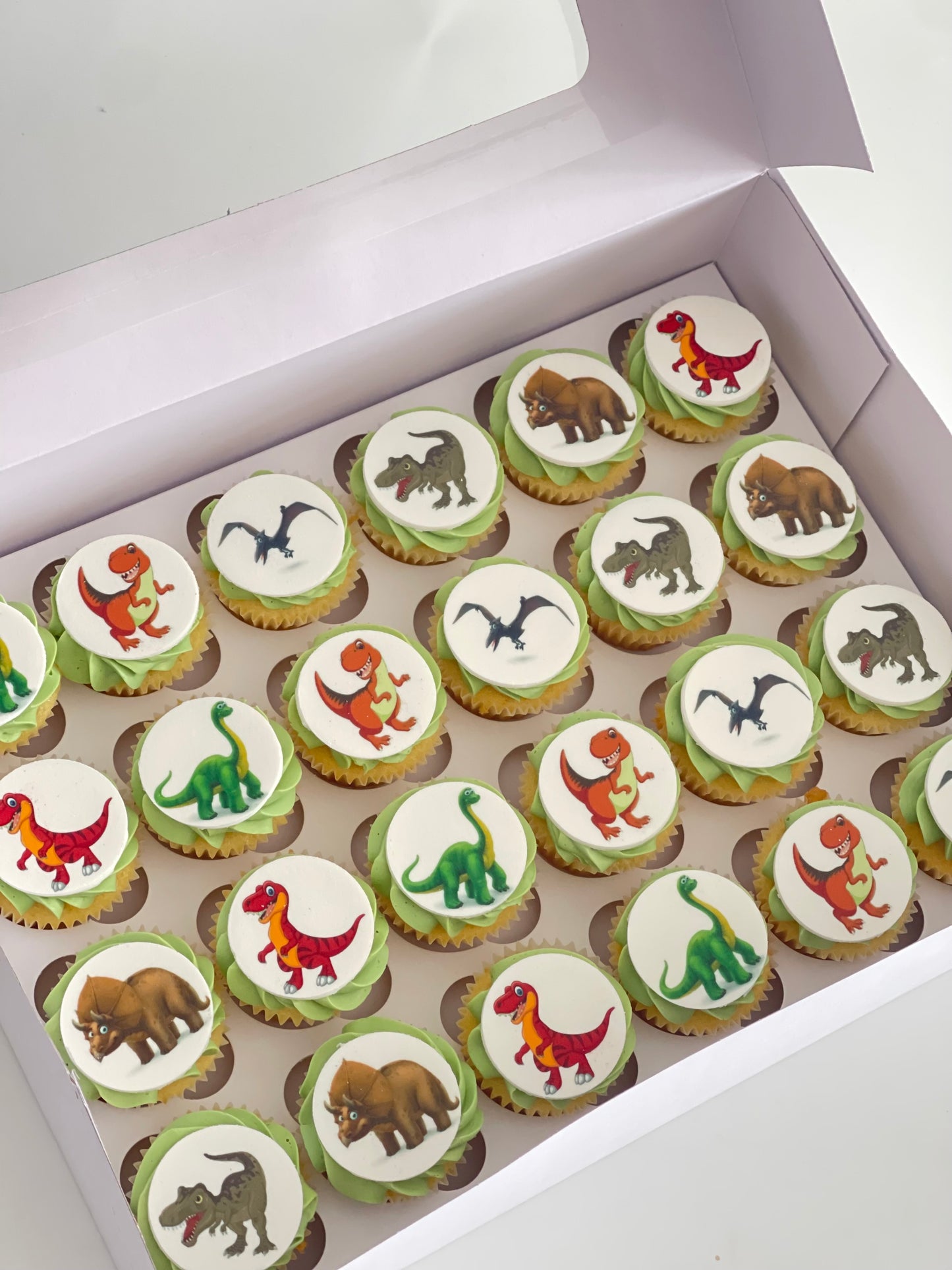 Theme Cupcakes