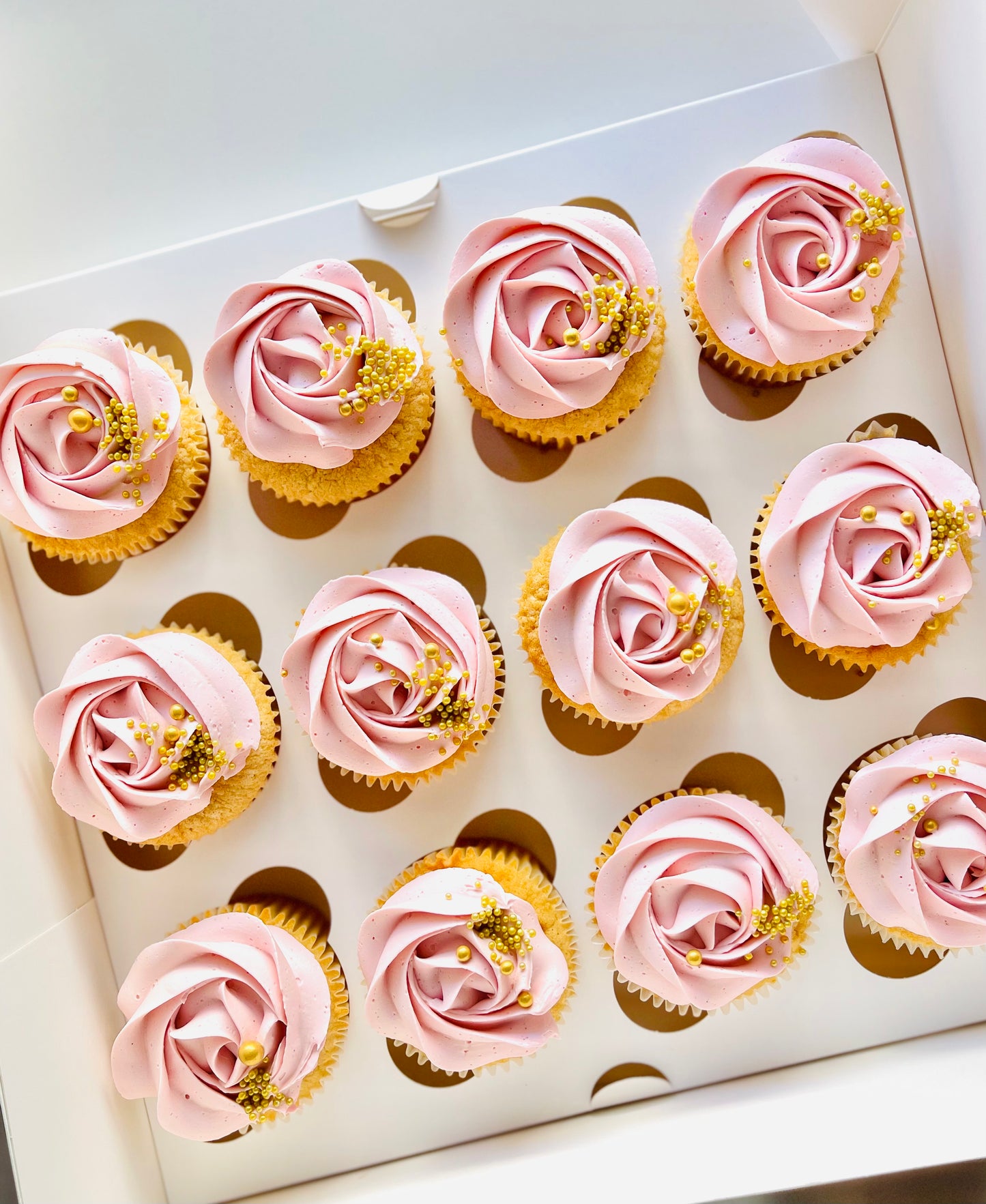 Pretty Pink Swirl cupcakes - Brisbane's best cupcakes with delivery option
