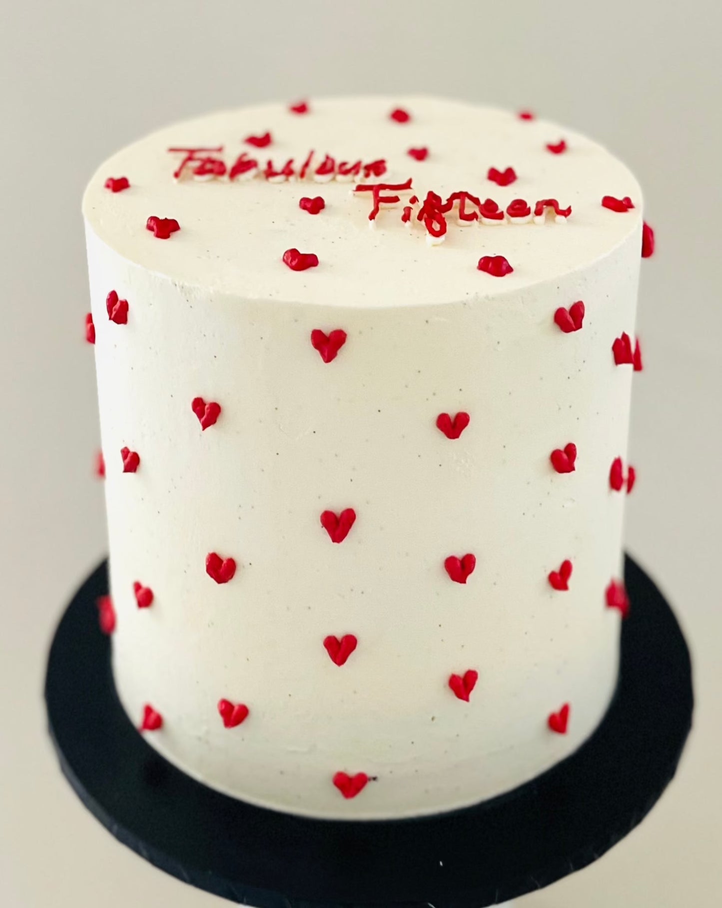 Trending mini hearts piped cake with personalised message