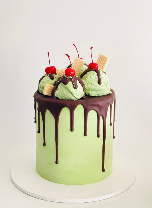 ice cream sundae cake in green