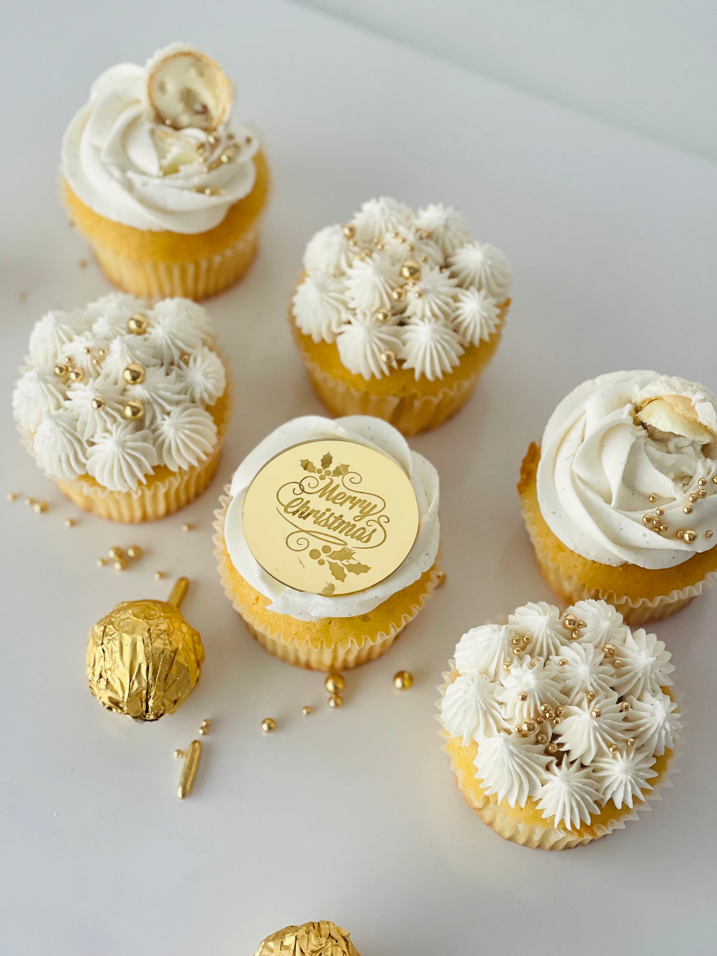 White Christmas Cupcakes